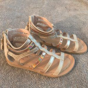 Size 11 girls sandals great condition